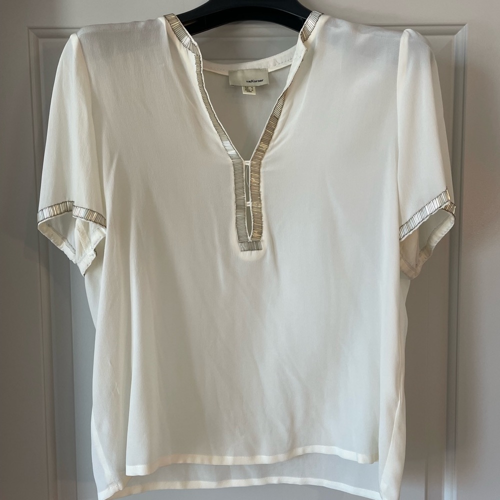 White beaded TheKorner top. Size US L/ EU 42.